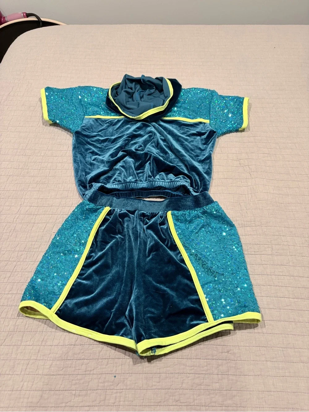 A Wish Come True “It’s Tricky” Dance Costume Set Turquoise Velvet LC